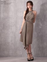 XSサイズあり【Veautt/ヴュート】【OF05】ホルターネック/ ウエストベルト/ アシンメトリー/ フレア/ ミディアムドレス/ キャバドレス