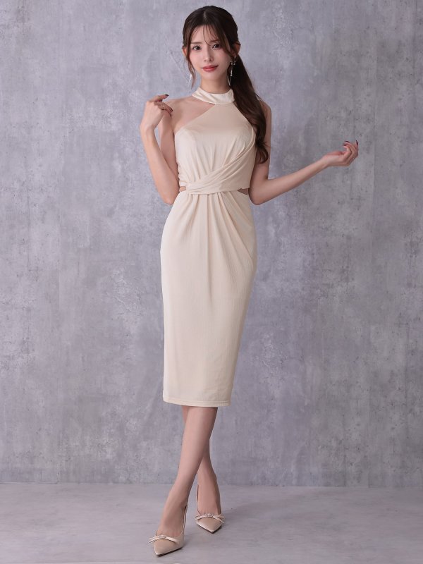 アイボリー モデル：あみ　身長：163cm　着用サイズ：XSサイズ