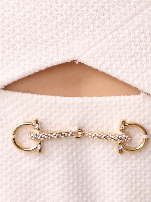 画像21: XSサイズあり【Veautt/ヴュート】【OF05】フロントクロスデザイン/ ウエストカット/ チャーム/ ノースリーブ/ タイト/ ミディアムドレス/ キャバドレス