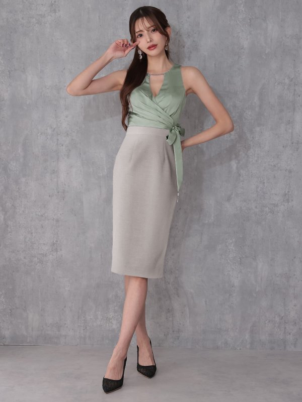 グリーン×グレー　モデル：あみ　身長：163cm　着用サイズ：XSサイズ