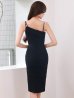 ブラック モデル：七瀬みほ　身長：162cm　着用サイズ：XSサイズ