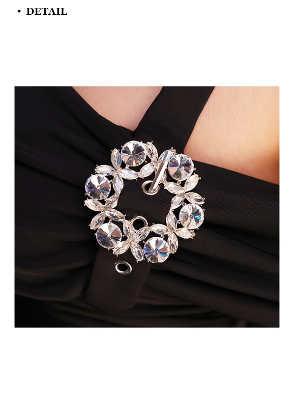 画像10: XSサイズあり【Veautt/ヴュート】【OF05】バックルデザイン/ オフショルダー/ ビジュー/ サイドファスナー/ タイト/ ミディアムドレス/ キャバドレス