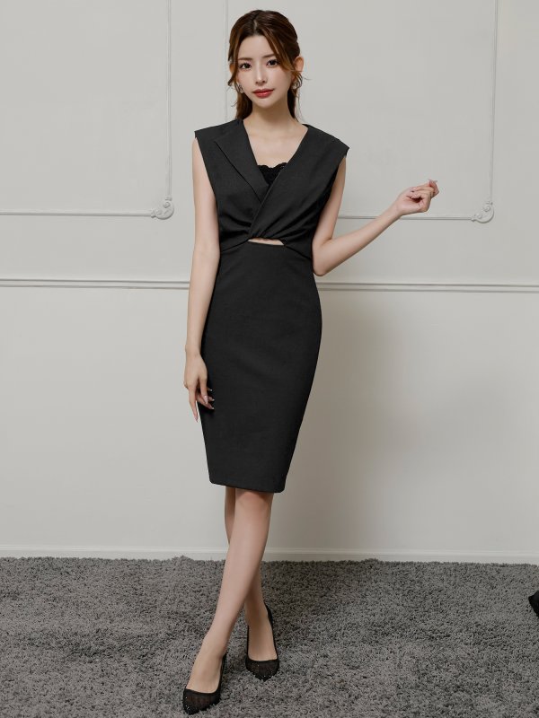 ブラック　モデル：あみ　身長：163cm　着用サイズ：XSサイズ