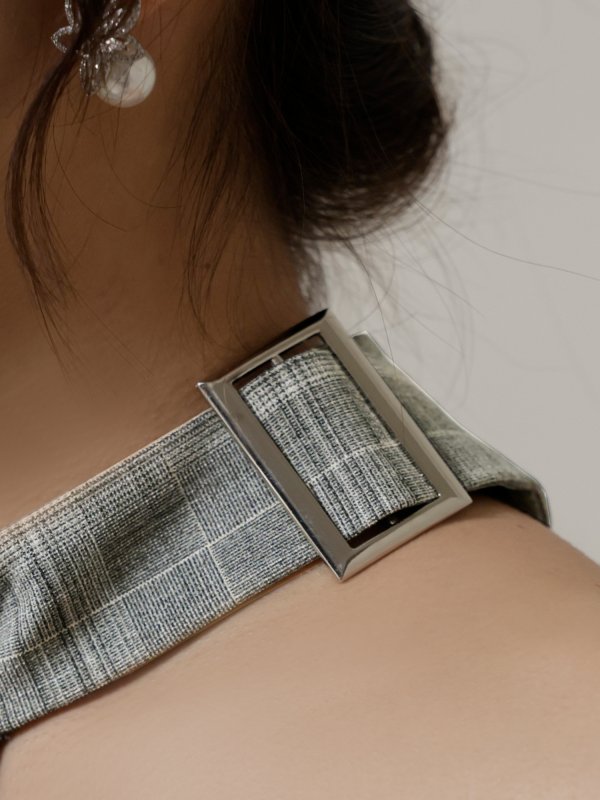 画像7: XSサイズあり【Veautt/ヴュート】【OF05】アシンメトリーカット/ ロングスリーブ/ チェック/ バイカラー/ ミディアムドレス/ キャバドレス