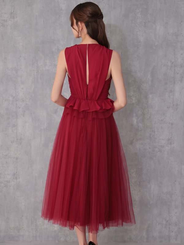 レッド　あみ　身長：163cm　着用サイズ：XSサイズ