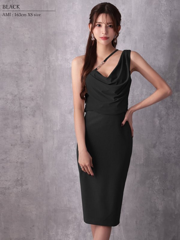 ブラック　モデル：あみ　身長：163cm　着用サイズ：Sサイズ