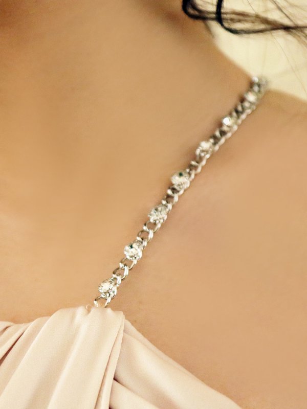 シャンパン　モデル：みやび　身長：158cm　着用サイズ：XSサイズ