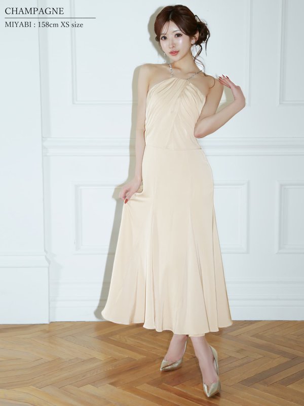 シャンパン　モデル：みやび　身長：158cm　着用サイズ：XSサイズ