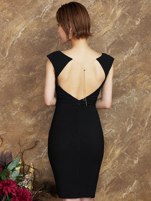 画像6: XSサイズあり【Veautt/ヴュート】【OF05】アシンメトリーカッティング/ デコルテチェーン/ ワンカラー/ ノースリーブ/ タイト/ ひざ丈/ ミディアムドレス/ キャバドレス