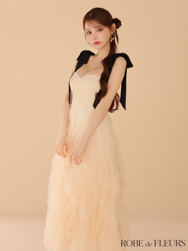 アイボリー モデル：ももか　身長：156cm　着用サイズ：Sサイズ