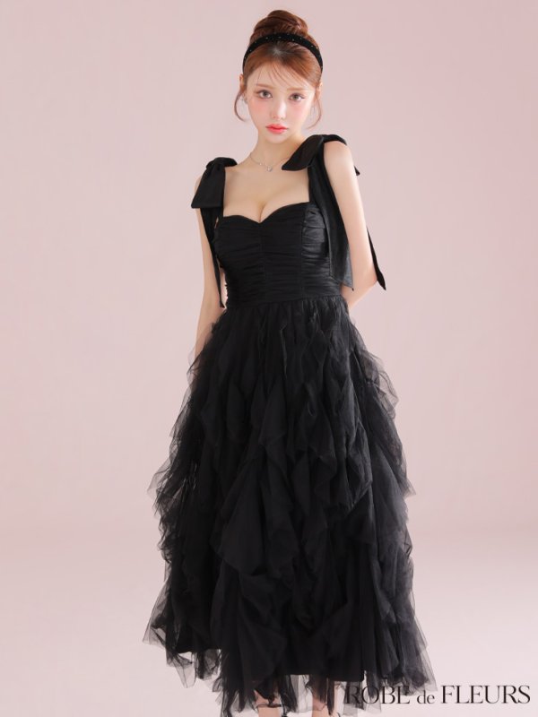 ブラック モデル：ももか　身長：156cm　着用サイズ：Sサイズ