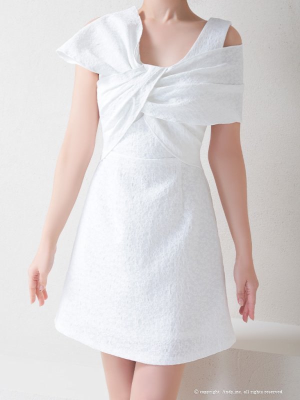 画像18: 【Andy ANDY Fashion Press 14 COLLECTION 04】ジャガード/ ワンカラー/ デコルテクロスリボン/ アシンメトリー/ フレア/ Aライン/ 台形スカート/ ミニドレス/ キャバドレス[OF05]