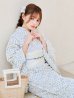 画像1: 【ノベルティ対象】【即日発送】【浴衣】くすみブルー地x小花レース浴衣 【浴衣３点セット 浴衣/帯/下駄】 OBI-hira-100-ok-15-WxW / HIMO-900-yn-4-GYxGY /  HEKO-800-sb-5-W / YA-1069-kn-W /GETA-02-ok-3-LBL [YMT] (1)