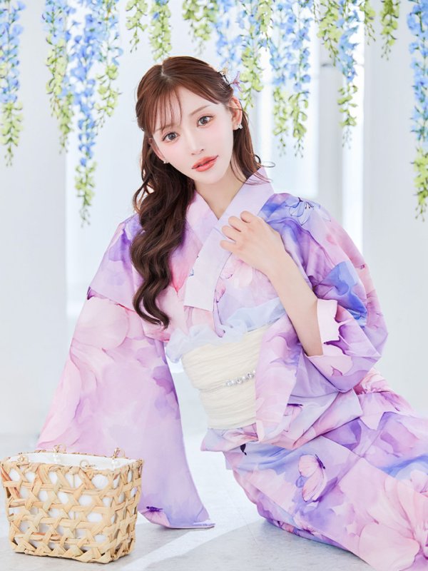 モデル:明日花キララ 身長162cm 着用サイズ:Fサイズ