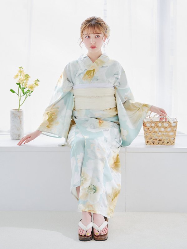 モデル:加藤ナナ 身長160cm 着用サイズ:Fサイズ