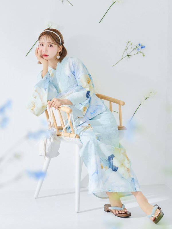 モデル：三上悠亜　身長：158cm　着用サイズ：Fサイズ