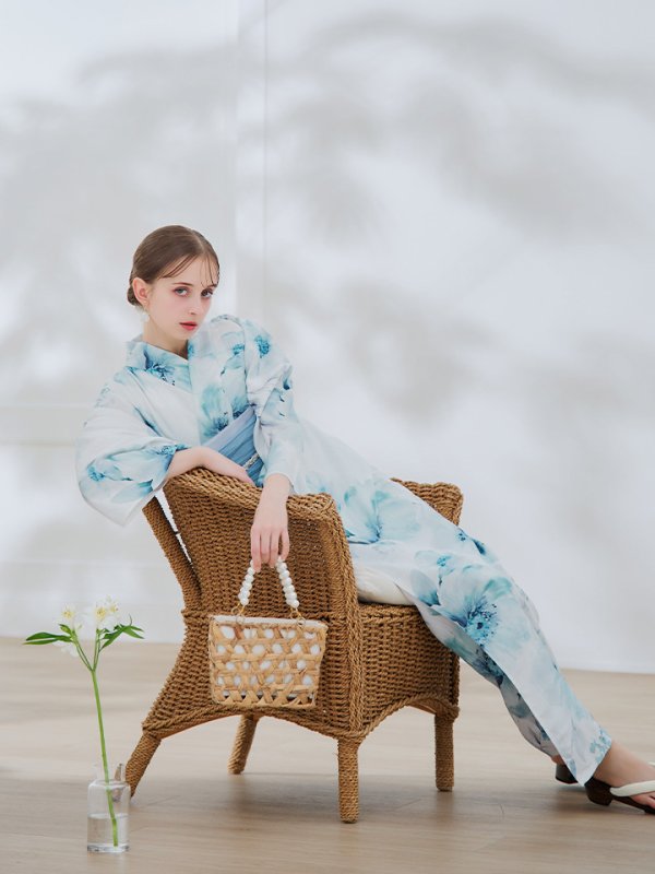 モデル:KATE 身長159cm