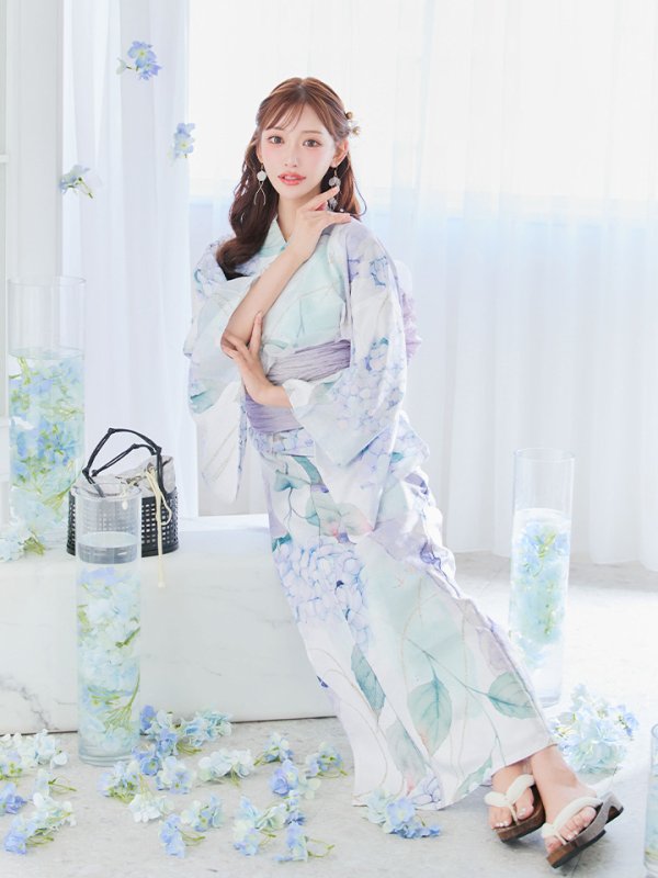 モデル：明日花キララ　身長：162cm