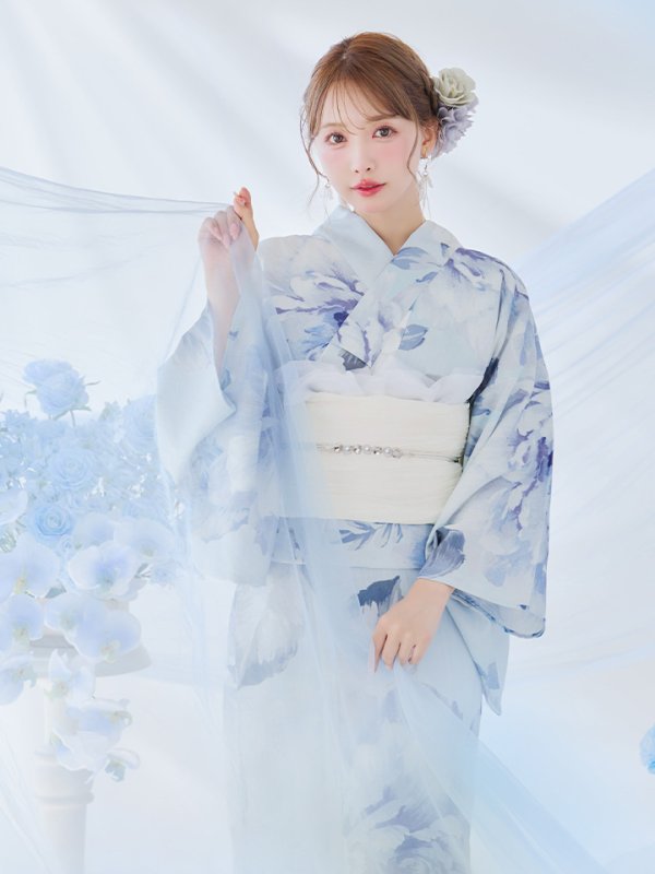 モデル：三上悠亜　身長159cm　着用サイズ：Fサイズ