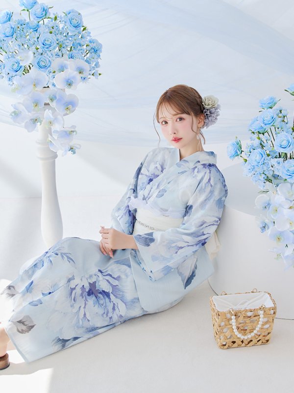 モデル:三上悠亜 身長159cm 着用サイズ:Fサイズ