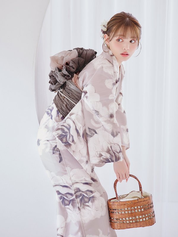 モデル:ちぃぽぽ 身長158cm 着用サイズ:Fサイズ