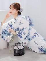 【予約 / 5月中旬発送予定】瑠璃色ビオラブーケ浴衣 OBI-g-500-kj-8-GY / HIMO-900-yn-4-GYxGY / HEKO-800-sb-8-DusBL / YA-953-kn-BL / GETA-01-kj-2-BL/ [y/YMT]