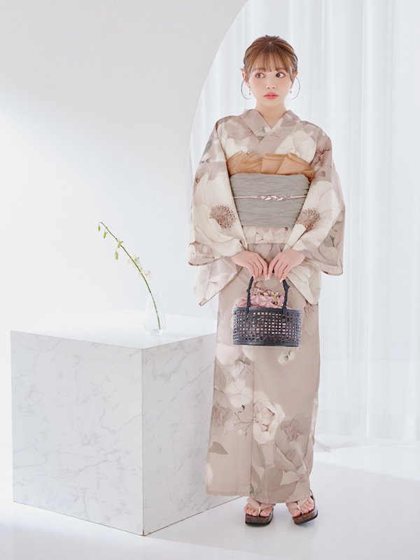 モデル：ちぃぽぽ　身長158cm　着用サイズ：Fサイズ