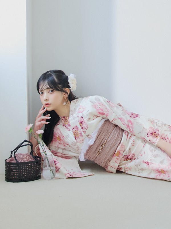 モデル：miku　身長：163cm　着用サイズ：Fサイズ