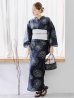 画像11: 線画フラワー紺地浴衣【浴衣３点セット 浴衣/帯/下駄】 OBI-hira-100-ok-15-WxW / HIMO-900-yn-1-B / YA-1072-kn-B / GETA-01-kj-1-B/ [y/OF01]
