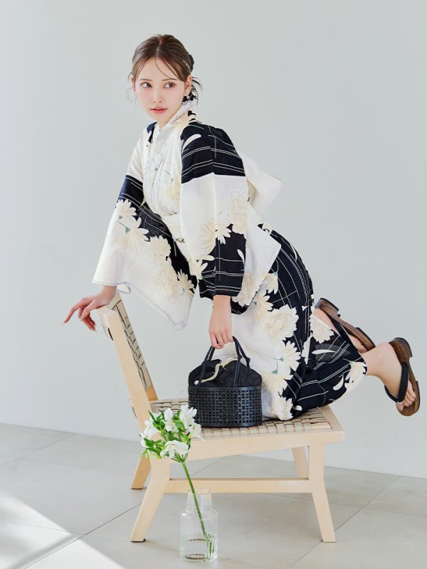 モデル:PyunA 身長:160cm