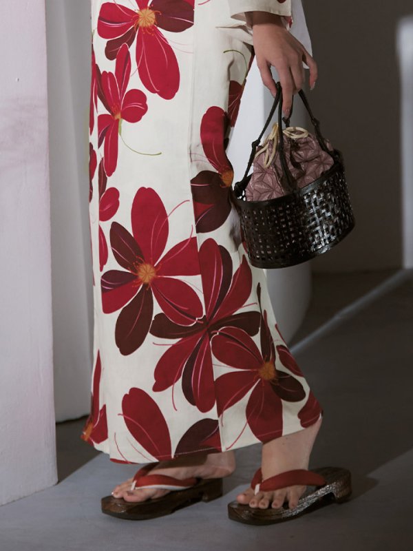 モデル:えみ姉 身長158cm 着用サイズ:Fサイズ