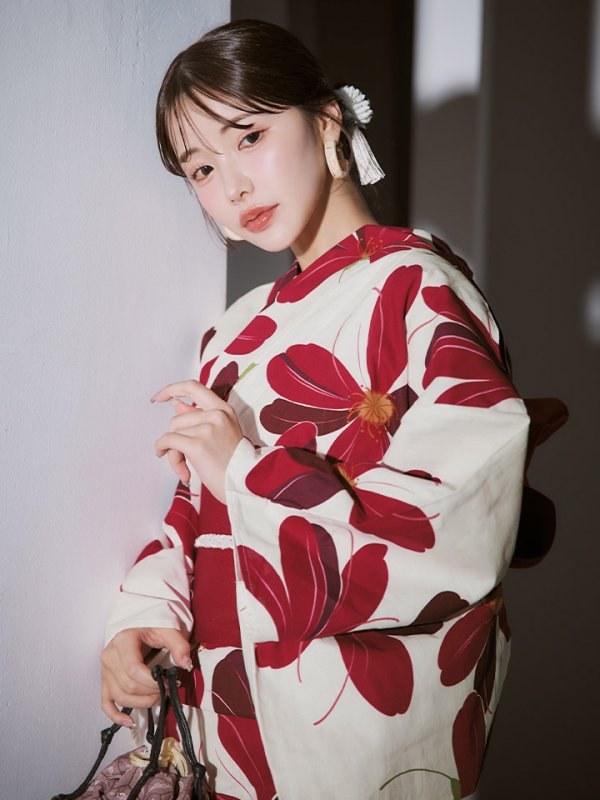 モデル:えみ姉 身長158cm 着用サイズ:Fサイズ