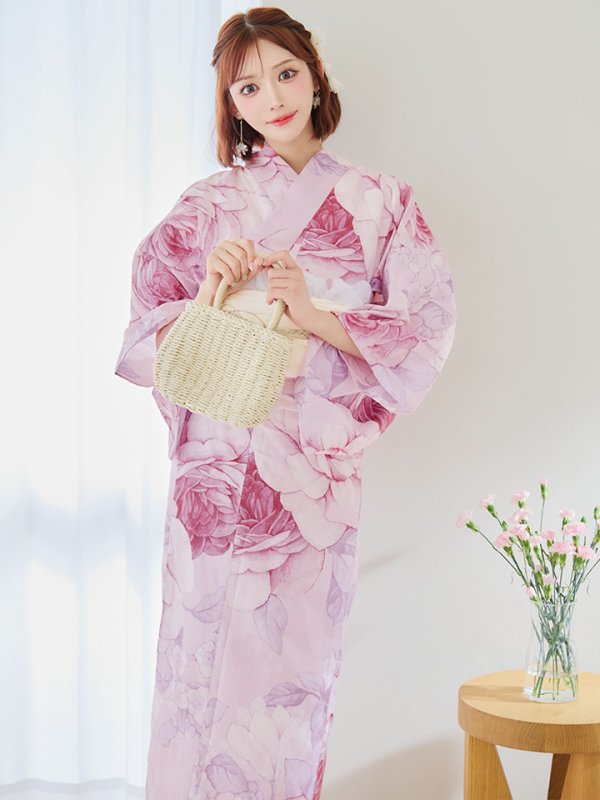 モデル：明日花キララ　身長：162cm　着用サイズ：Fサイズ