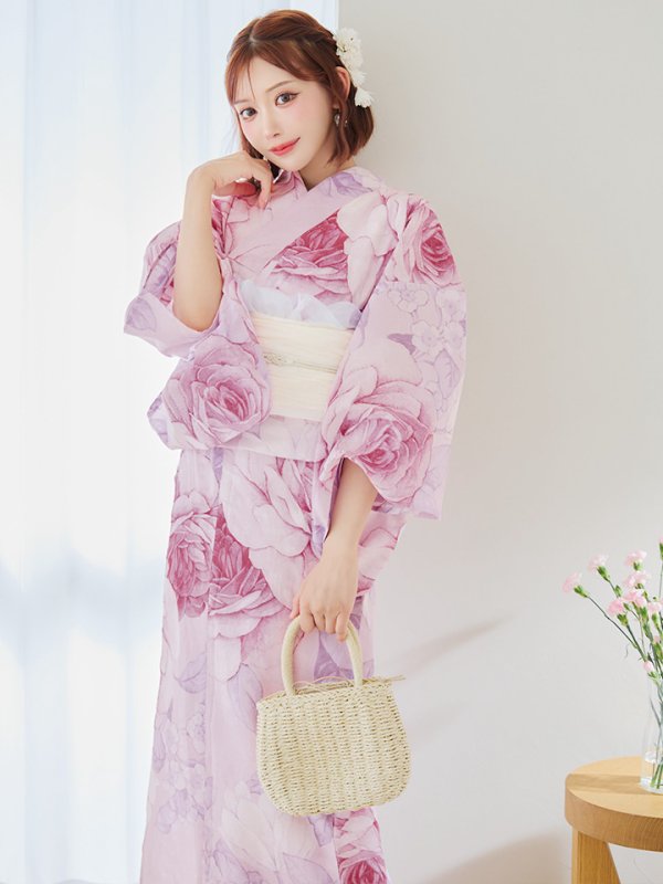 モデル：明日花キララ　身長：162cm　着用サイズ：Fサイズ