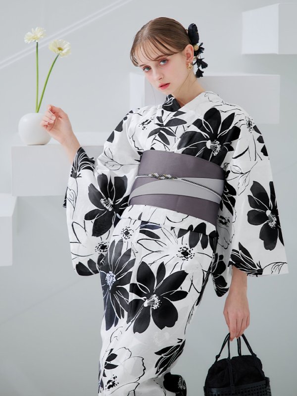 画像36: 【即日発送】モノトーンフラワーレトロモダン浴衣【浴衣３点セット 浴衣/帯/下駄】[YMT]