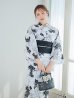 画像6: 【予約 /5月中旬発送予定】ホワイトブラック桜柄浴衣 OBI-siwa-204-wk-1-B / HIMO-900-yn-1-B / YA-73-kn-GY / GETA-01-kj-1-B/ [o/OF01]