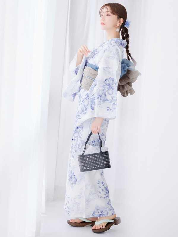 モデル：麻亜里　身長：160cm　着用サイズ：Fサイズ