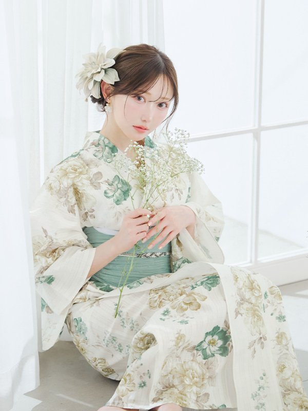 モデル：菅野結以 身長：163cm