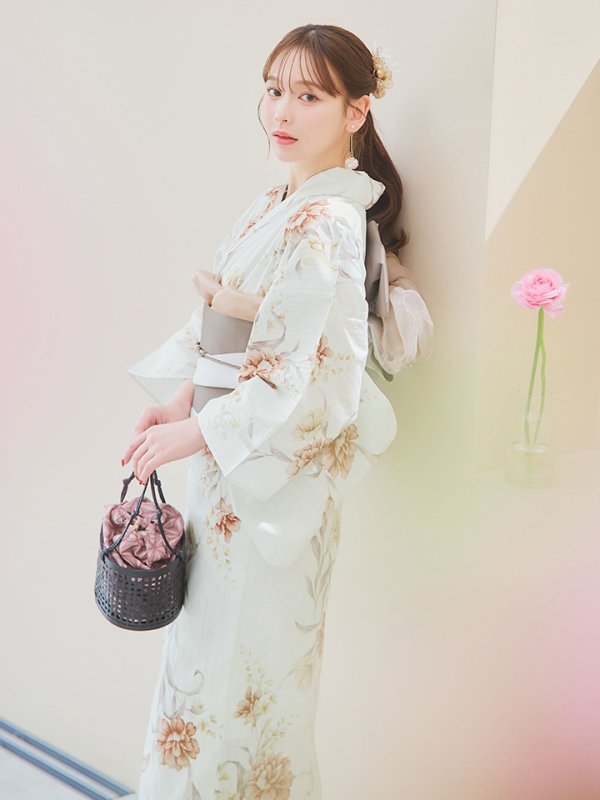 モデル:kie 身長:158cm 着用サイズ:Fサイズ