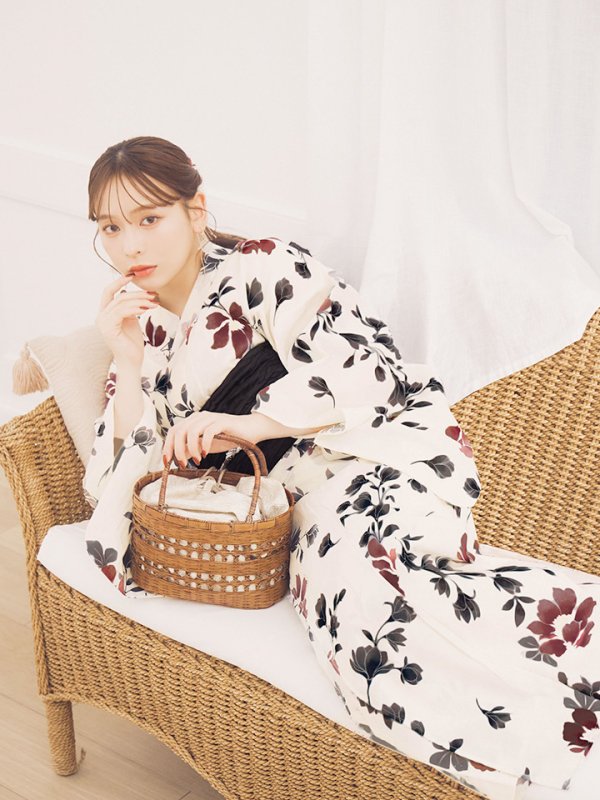 画像9: 【即日発送】水彩和モダン花柄浴衣 【浴衣3点セット 浴衣/帯/下駄】 [YMT/o]