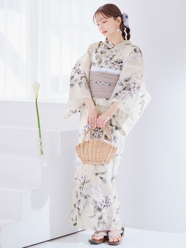 モデル：麻亜里　身長：160cm　着用サイズ：Fサイズ