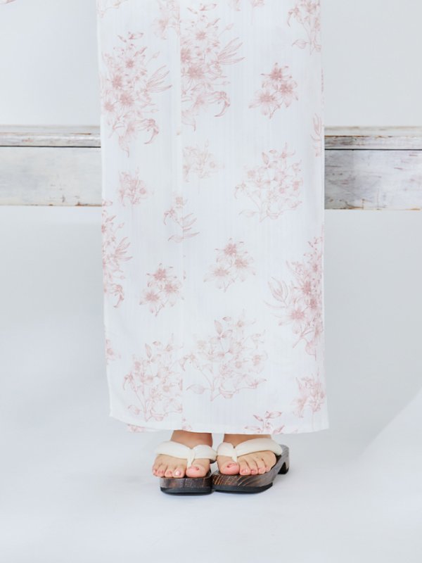 モデル：三上悠亜　身長159cm　着用サイズ：Fサイズ