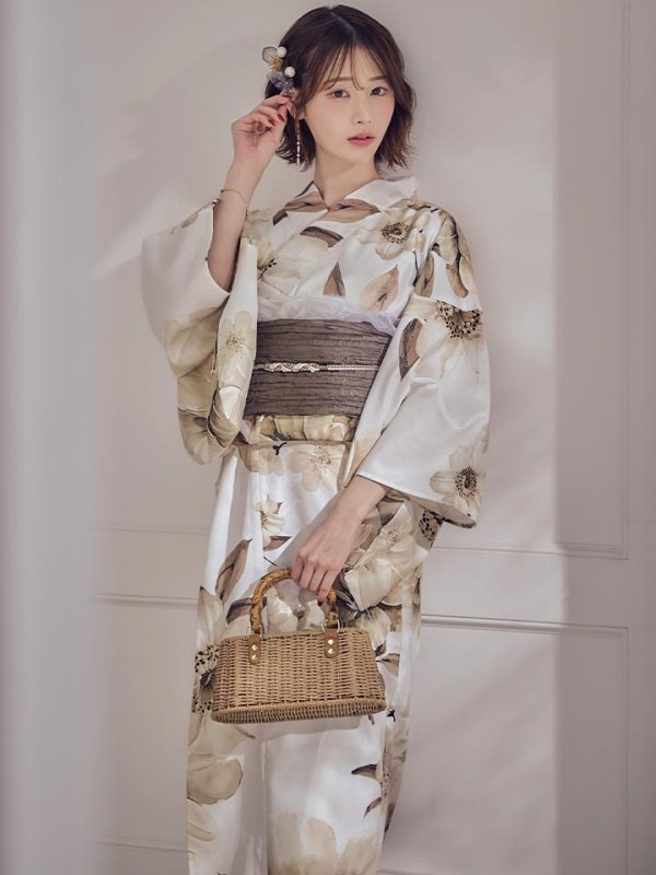 モデル：天海りこ　身長：156cm