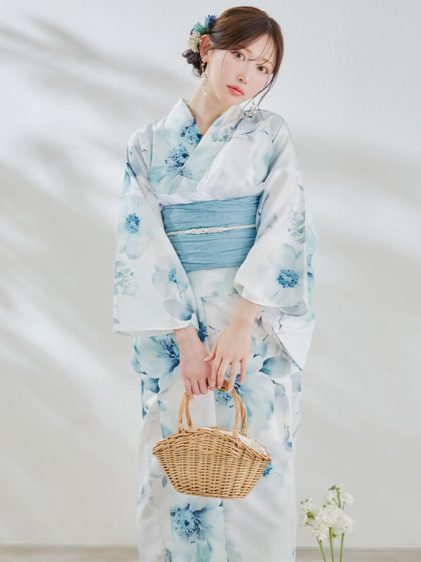 モデル：菅野結以　身長：163cm　着用サイズ：Fサイズ