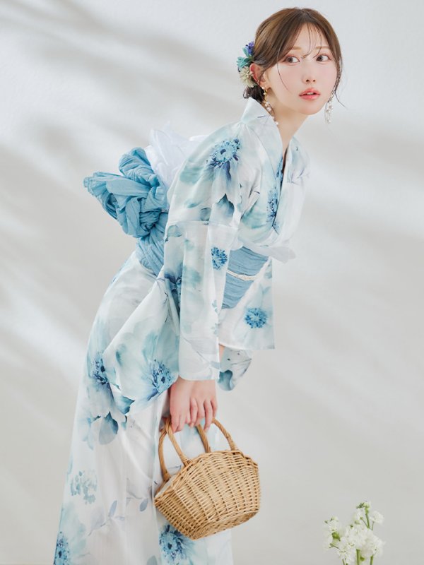 モデル：菅野結以　身長：163cm　着用サイズ：Fサイズ