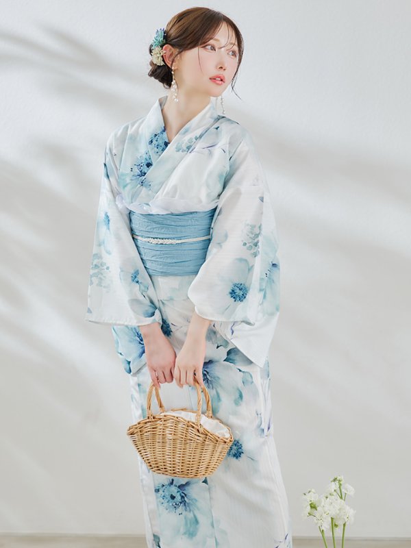 モデル：菅野結以　身長：163cm　着用サイズ：Fサイズ