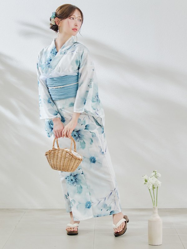 モデル：菅野結以　身長：163cm　着用サイズ：Fサイズ