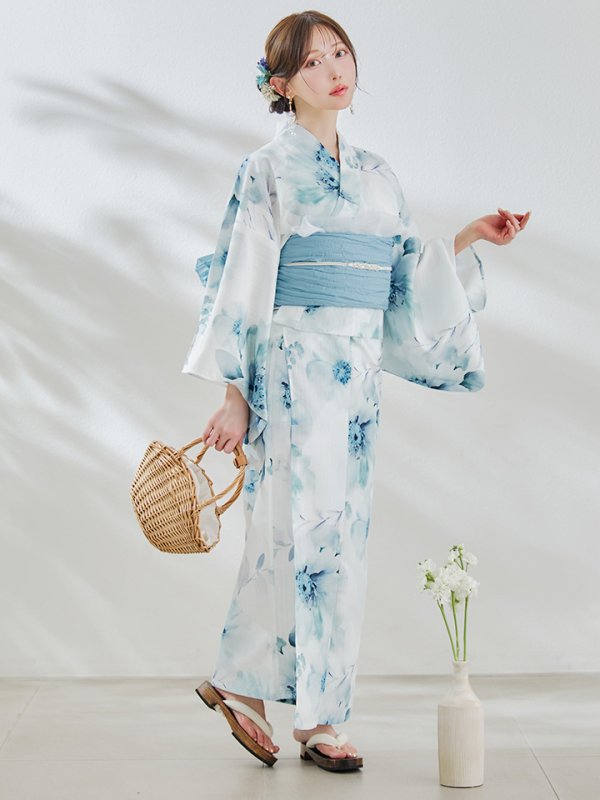 モデル：菅野結以　身長：163cm　着用サイズ：Fサイズ