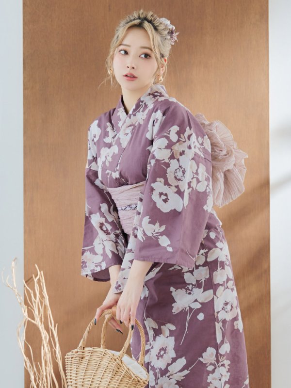 画像1: 【浴衣セール】【即日発送】エンジ×椿ニュアンス浴衣 OBI-siwa-200-kj-11-Rose / HIMO-900-yn-4-GYxGY / HEKO-800-sb-5-WH / YA-1029-wk-MVPL / GETA-02-ok-7-R / [YMT]