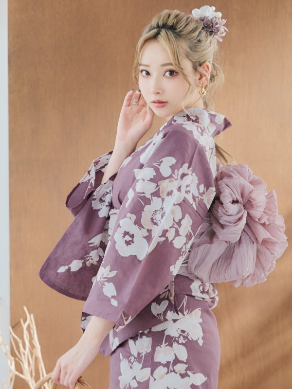画像2: 【浴衣セール】【即日発送】エンジ×椿ニュアンス浴衣 OBI-siwa-200-kj-11-Rose / HIMO-900-yn-4-GYxGY / HEKO-800-sb-5-WH / YA-1029-wk-MVPL / GETA-02-ok-7-R / [YMT]